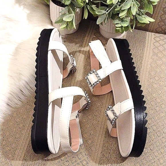 Shultz Ruth Platform Crystal Embellished Sandals - Picture 4 of 15